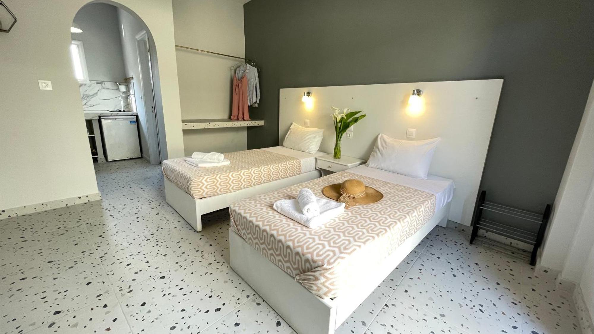 Nine Muses Apartments Кавос Экстерьер фото